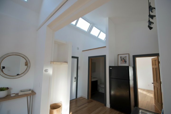 Property Photo: 25 E 26th Street 3 MN 55404