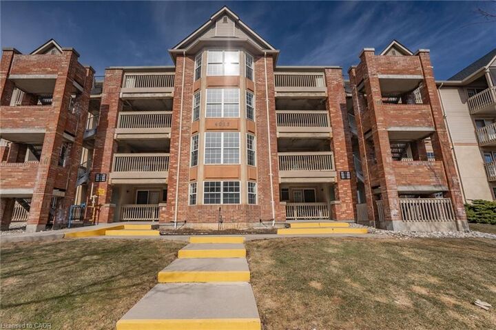 Photo de la propriété:  4015 Kilmer Drive 406  ON L7M 4M4 