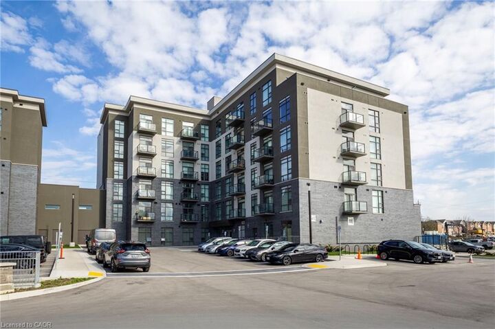 Property Photo:  10 Mallard Trail 438  ON L8B 2A7 