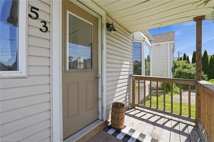 Property Photo:  53 Dalhousie Avenue  ON L8L 3J4 