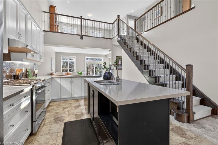 Property Photo:  27 Black Walnut Crescent  ON L9K 0B7 