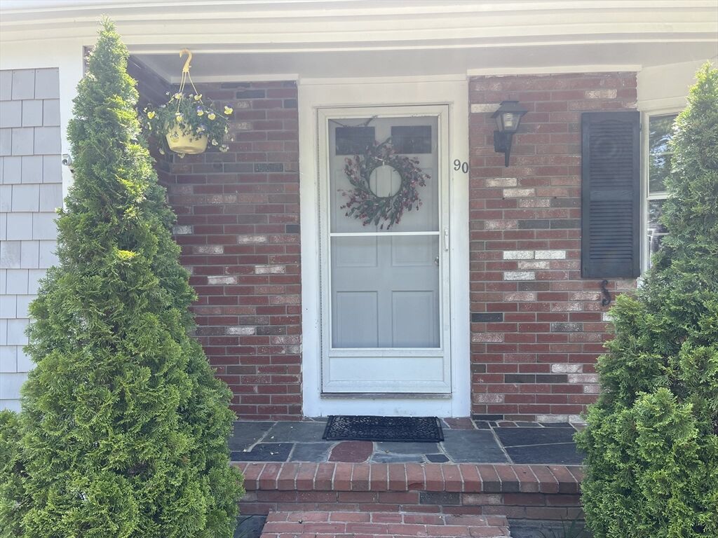 Property Photo:  90 Castlewood Circle  MA 02601 