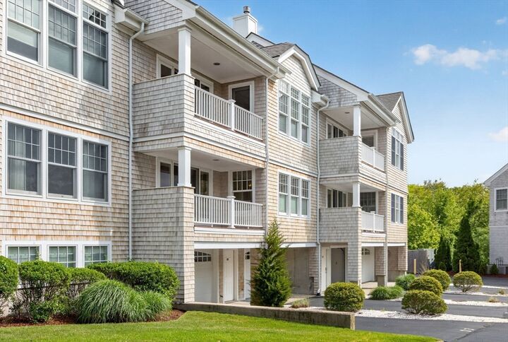Property Photo:  780 Craigville Beach Road D2  MA 02632 