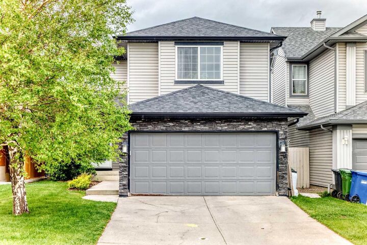 15 Citadel Meadow Crescent NW — photo 1