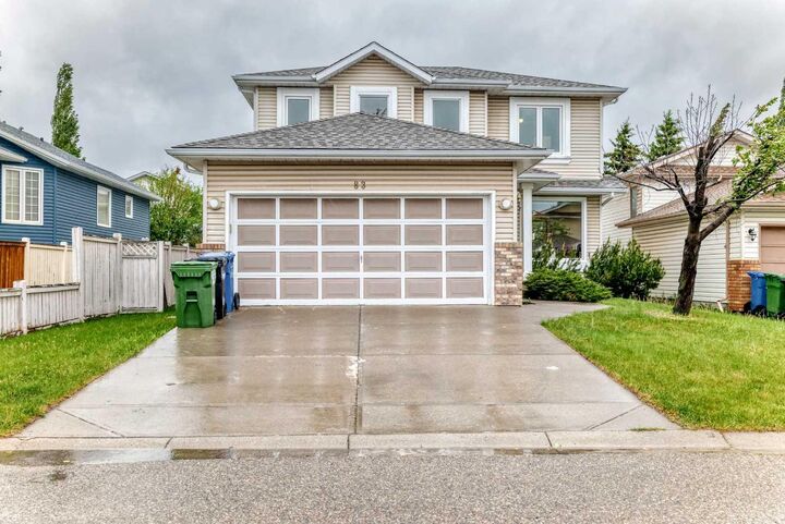 83 Hawkmount Green NW — photo 1