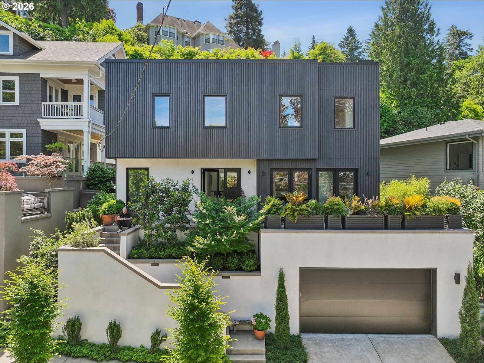 Property Photo:  2870 NW Westover Rd  OR 97210 