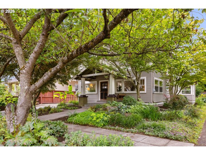 Property Photo:  2915 NE 54th Ave  OR 97213 