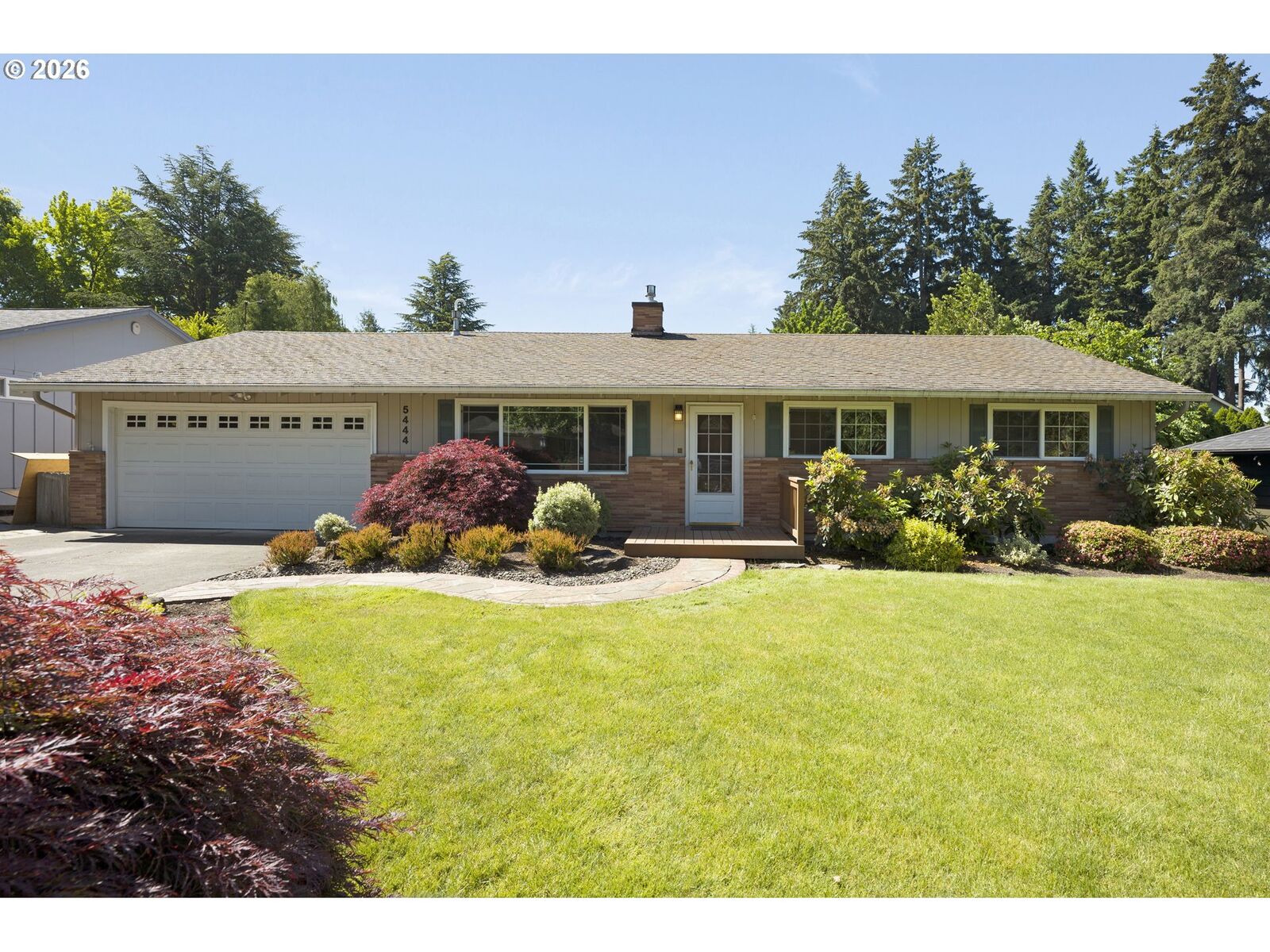 Property Photo:  5444 SE Woodhaven St  OR 97222 