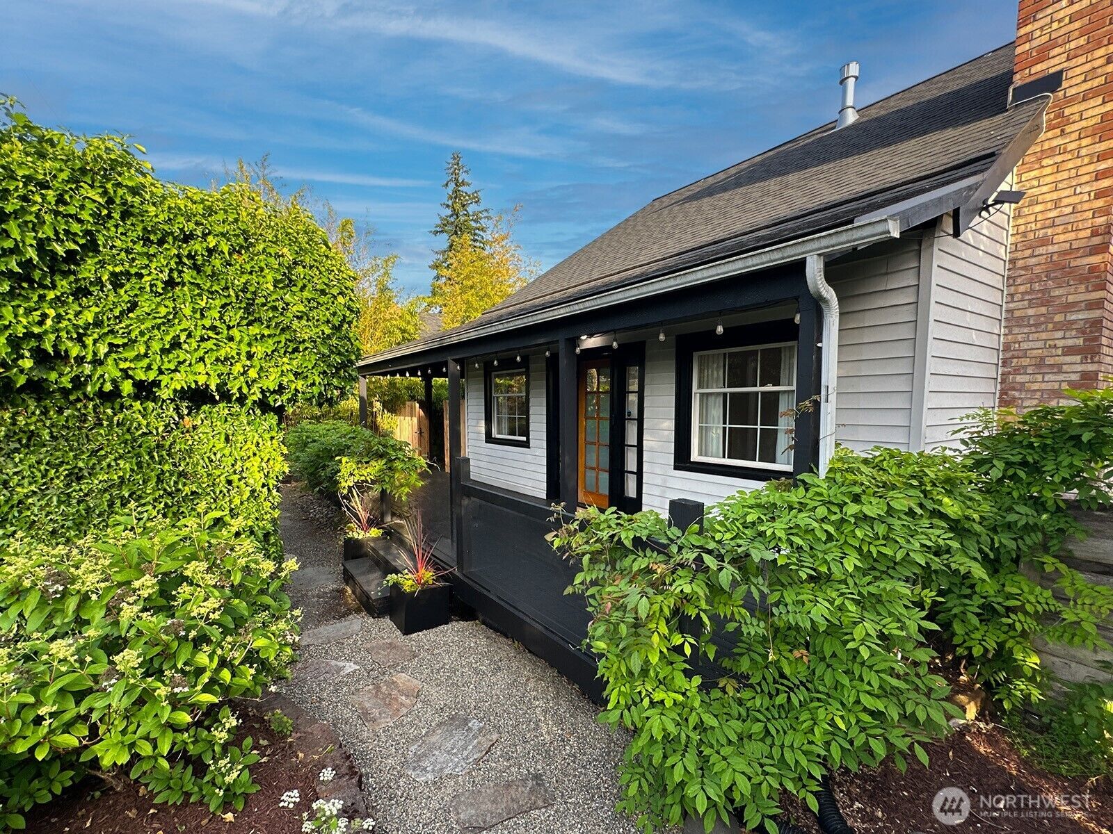 Property Photo:  2127  8th Street  WA 98312 