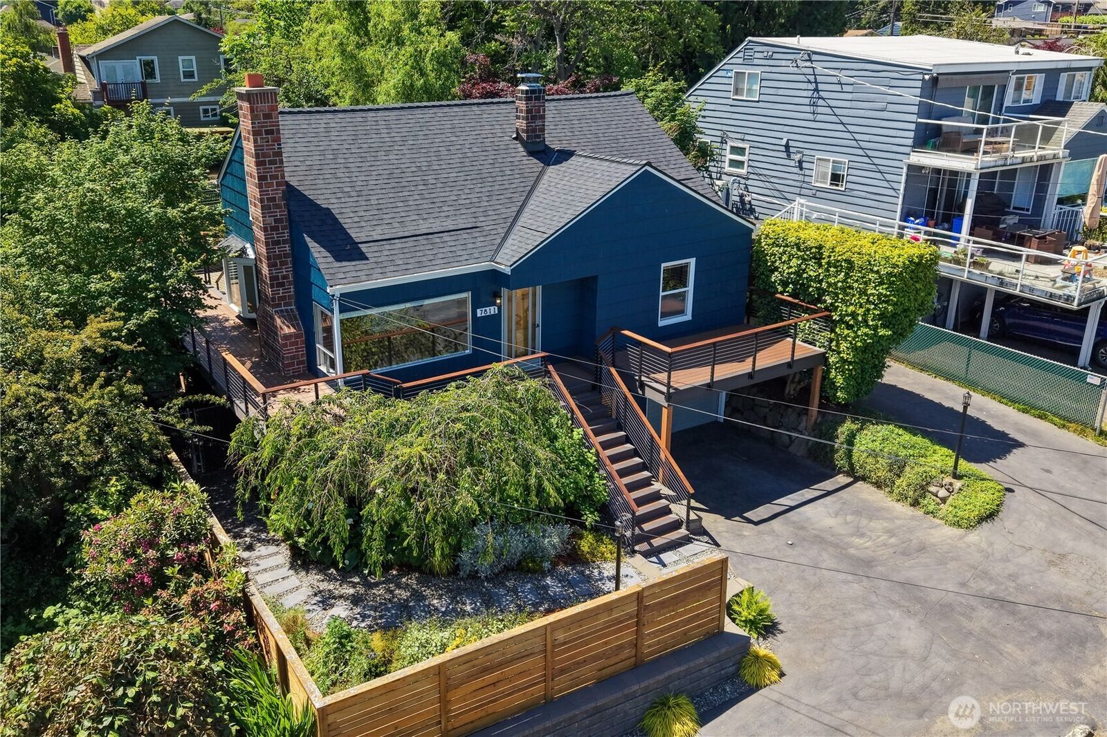 Property Photo: 7811 S 112th Street WA 98178