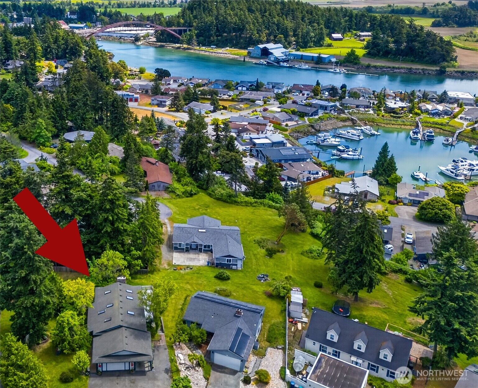 Property Photo:  220  Skagit Way  WA 98257 