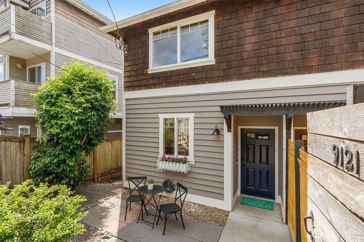 Property Photo:  9121  23rd Avenue NE  WA 98115 