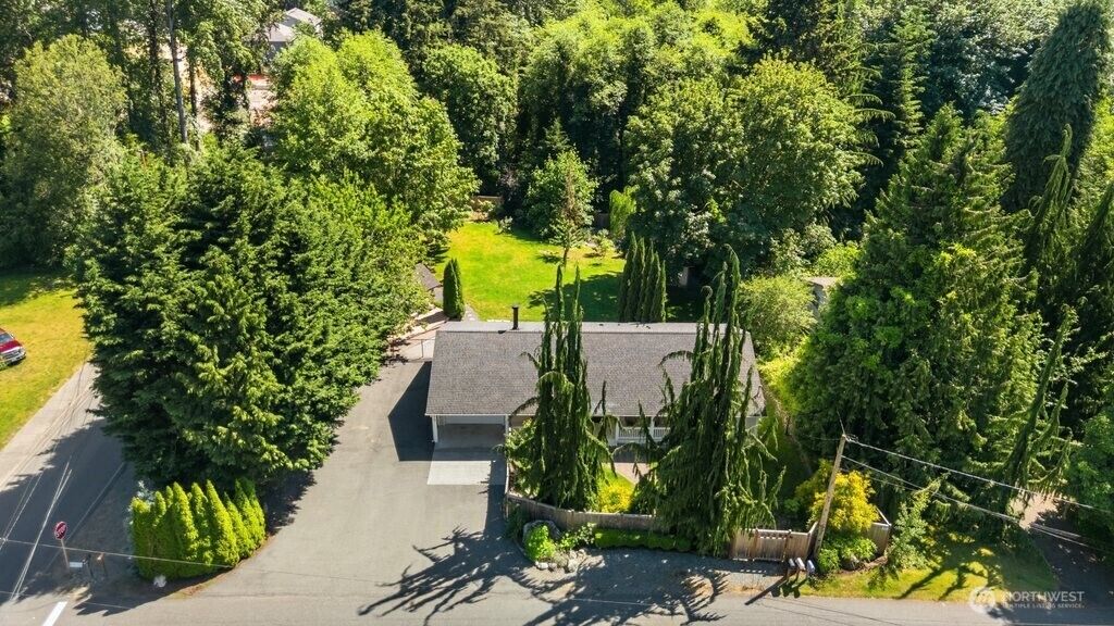 Property Photo: 7547 NE 200th Street WA 98028