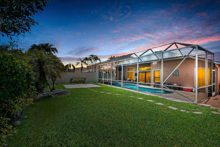 Property Photo:  12328 Saint Simon Drive  FL 33428 