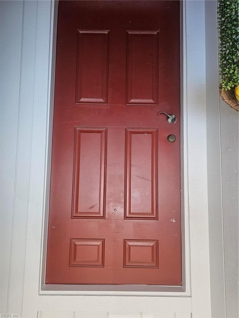 Property Photo:  526 Glenn Regis Way  VA 23452 