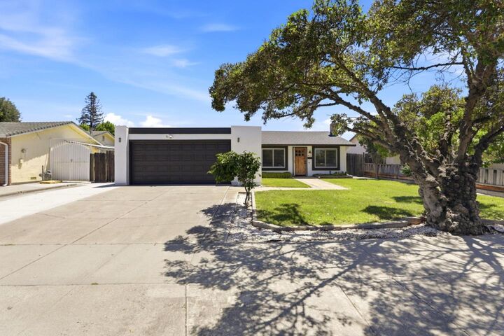 Property Photo: 4172 Ridgebrook Way CA 95111
