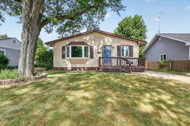 Property Photo:  1804 Grant Street  WI 53511 