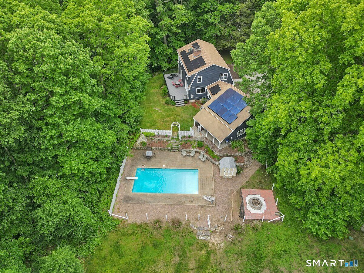 Property Photo:  34 Bailey Road  CT 06232 