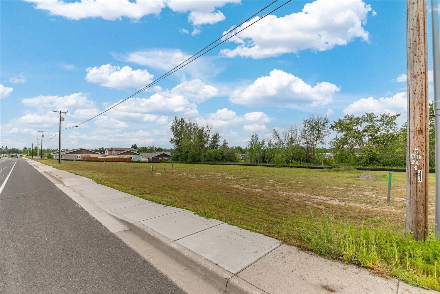 Property Photo: 822 S Colville Rd WA 99006