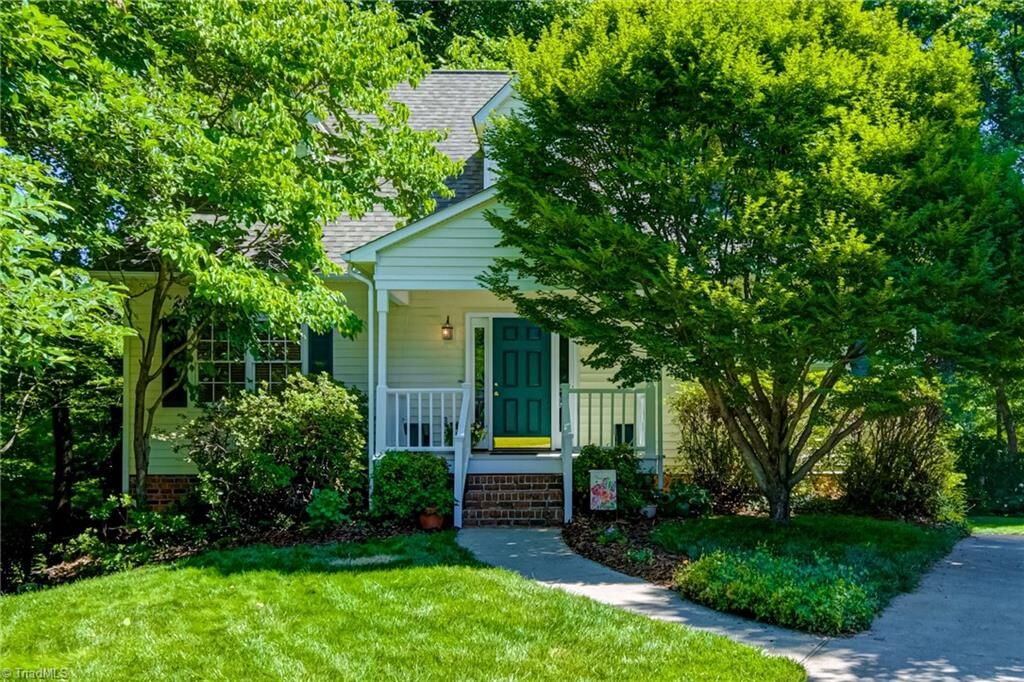 Property Photo:  4005 Glenn Landing Drive  NC 27107 
