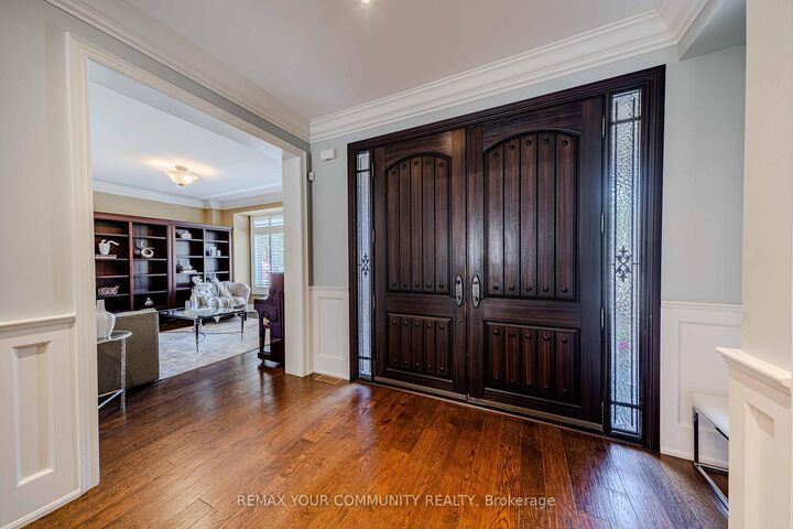 Property Photo: 3447 Liptay Avenue ON L6M 0M7