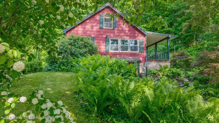 Property Photo:  127 Zandhoek  NY 12443 
