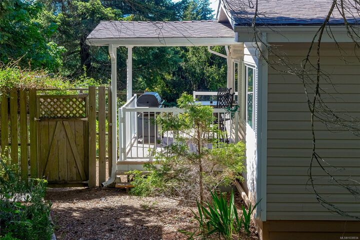 Property Photo: 1751 Northgate Rd #66 BC V0R 1L6
