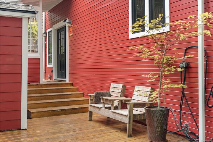 Property Photo: 4921 Prospect Ave BC V9E 1J5