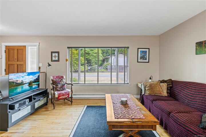 Property Photo:  1524 Pacific Cres  BC V9P 1X6 