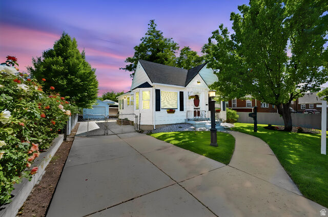 Property Photo: 526 E Cleveland Ave S UT 84105