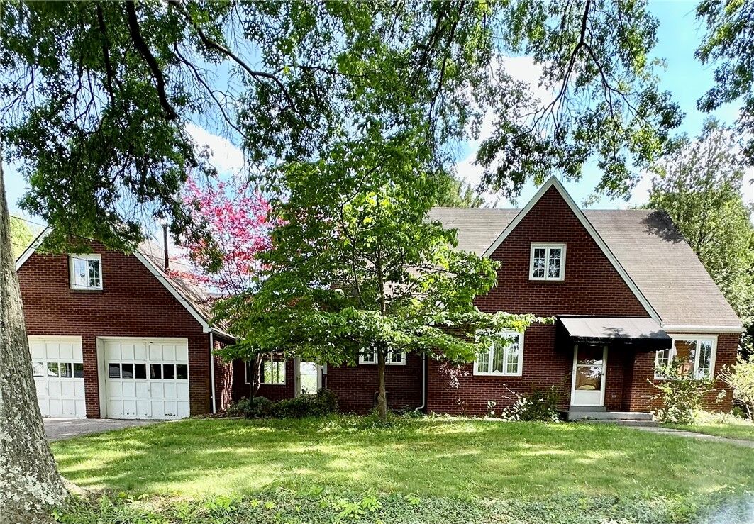 Property Photo:  814 Allegheny Ave  PA 15618 