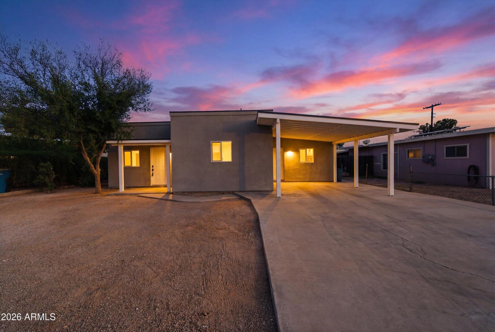 Property Photo:  2709 E Phelps Road  AZ 85032 