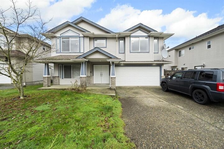 31449 Legacy Court — photo 1