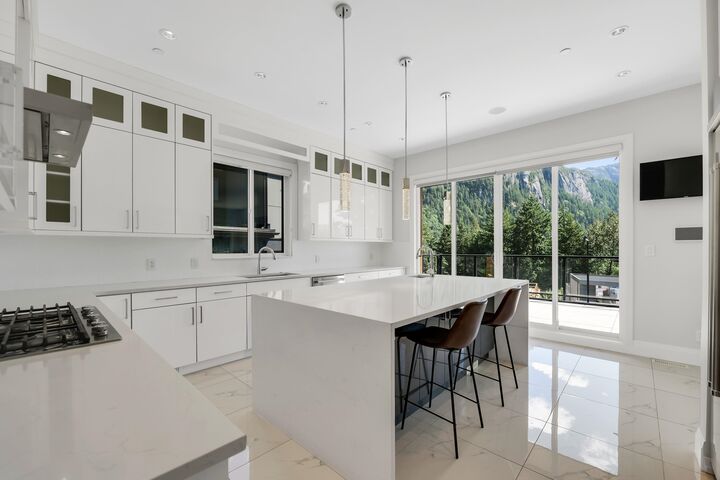 Property Photo: 2237 Windsail Place BC V8B 0T6