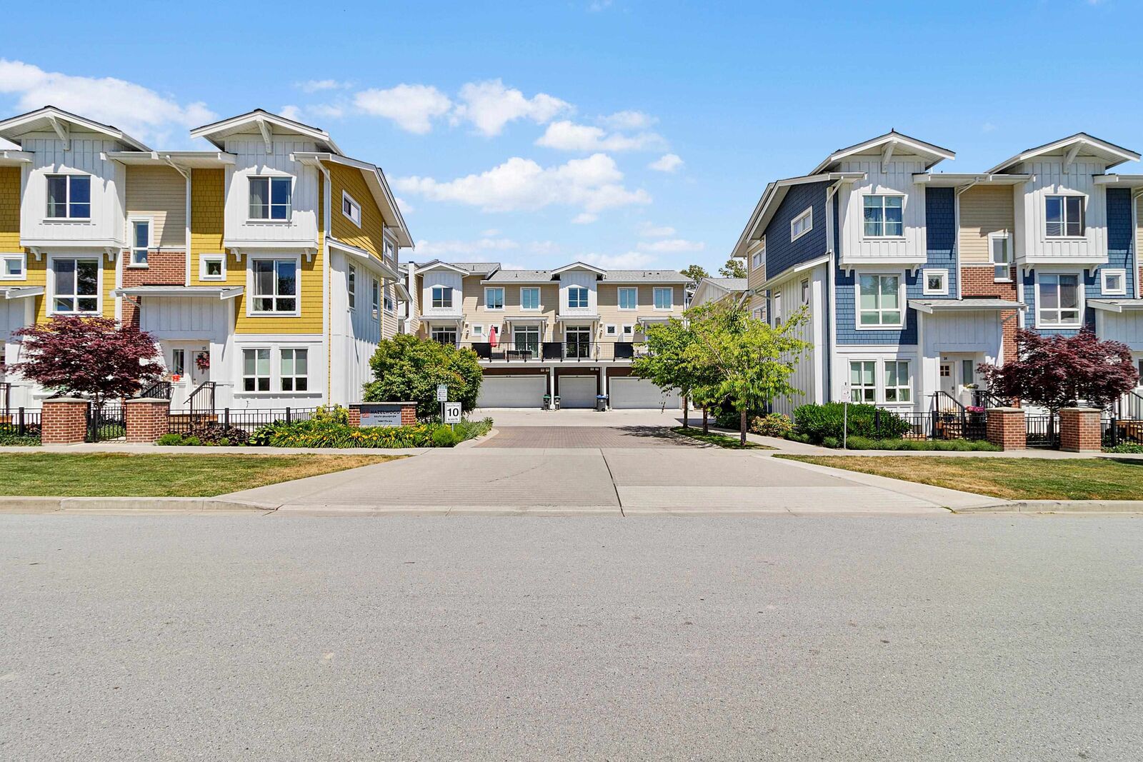 Property Photo: 16561 17A Avenue 45 BC V3Z 1J3