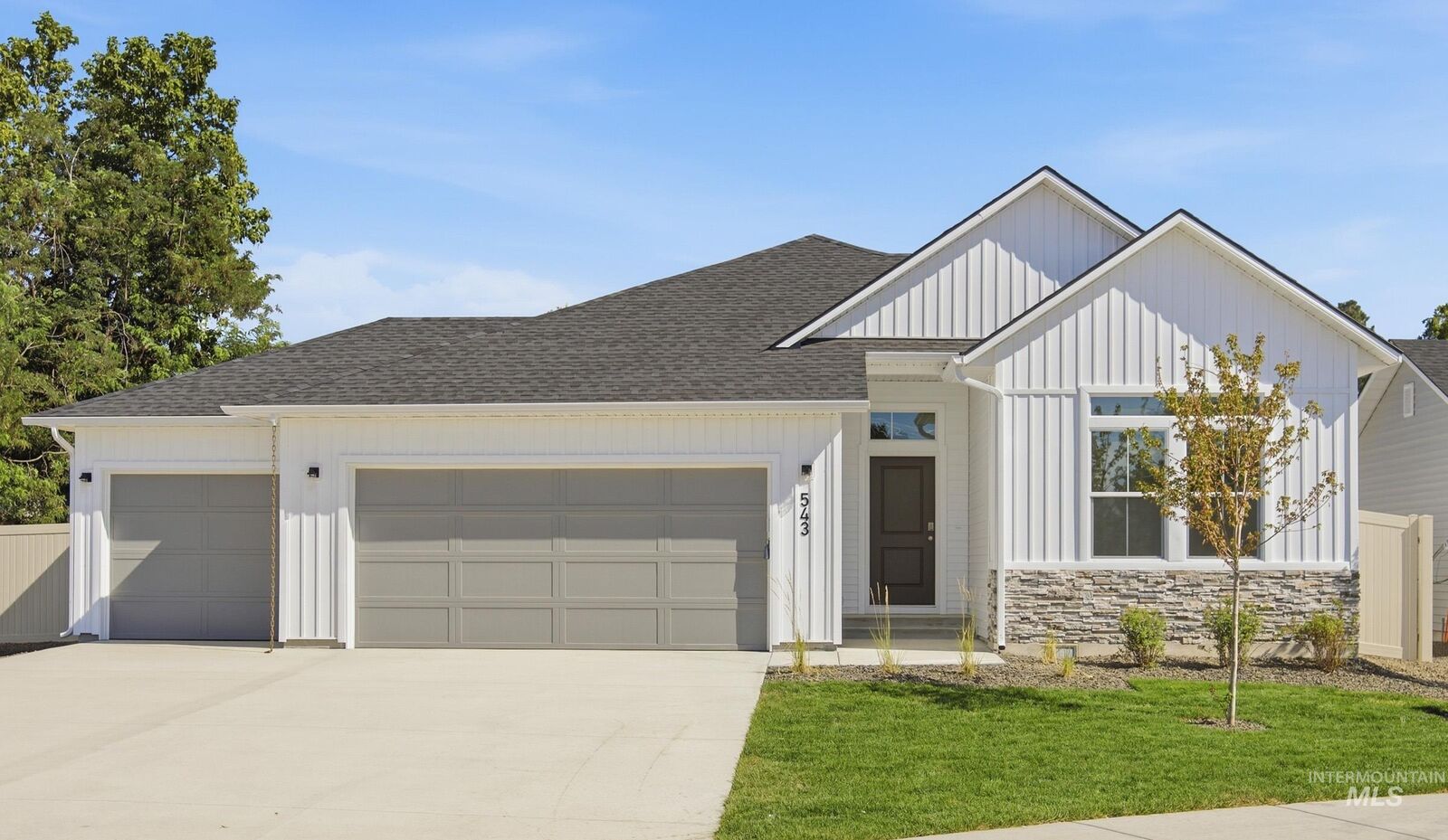 Property Photo: 543 W Novak Dr ID 83617