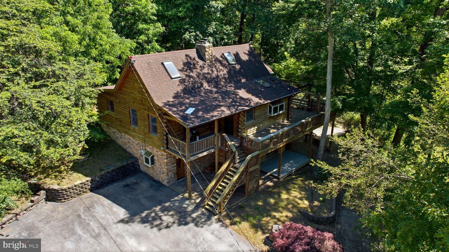 Property Photo: 307 Wildlife Way WV 25425
