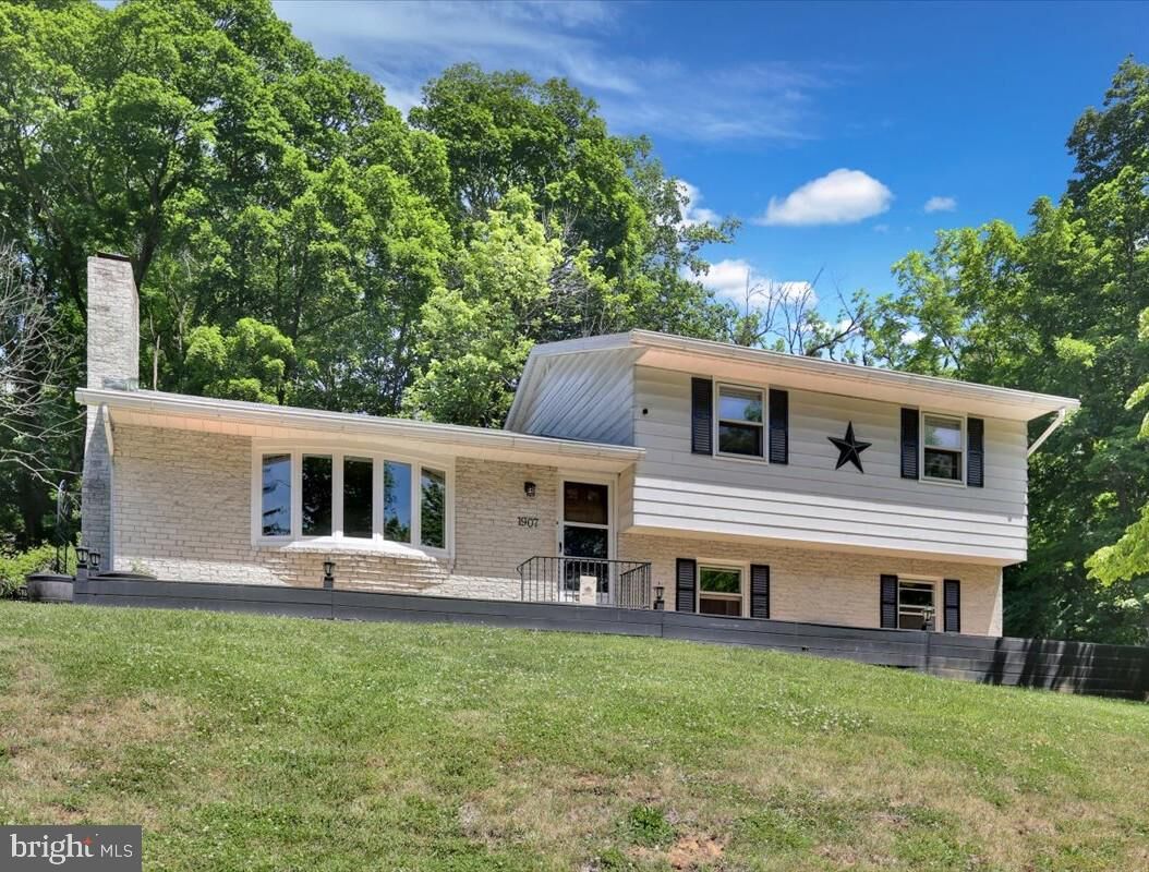 Property Photo: 1907 Holly Road PA 19602