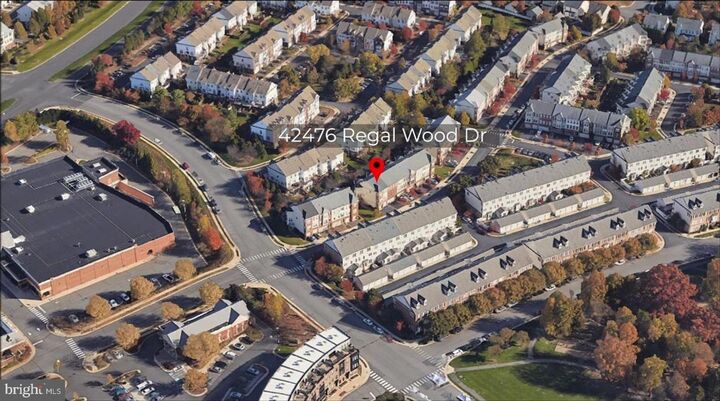 Property Photo: 42476 Regal Wood Drive VA 20148