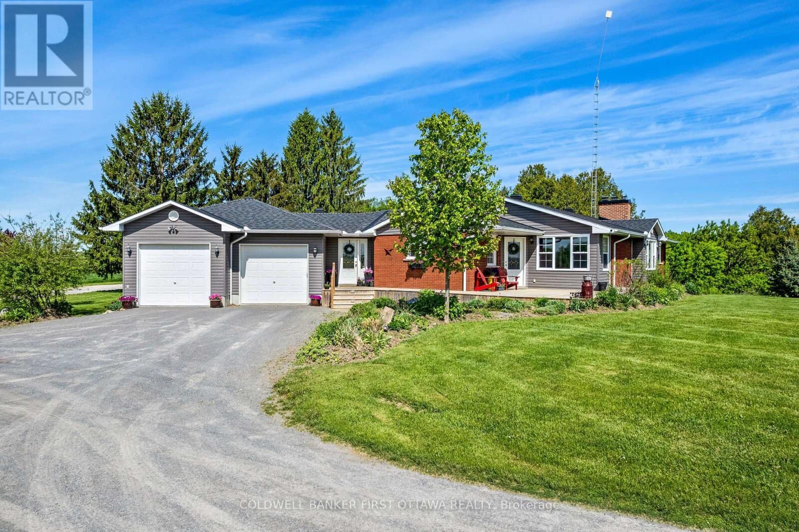 Photo de la propriété:  6443 Martin Street North  ON K0A 1A0 