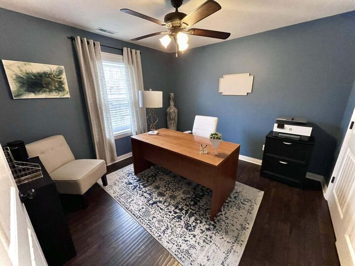 Property Photo: 401 E Honey Ln MO 65202