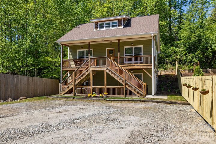 Property Photo: 309 London Road NC 28803