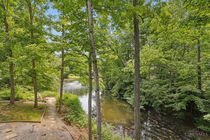 Property Photo:  8383 Ellenwoods Drive  OH 45249 