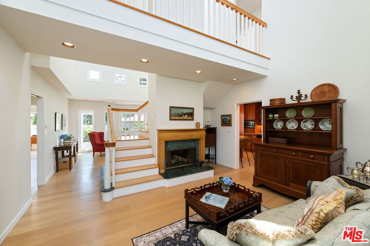 Property Photo:  12542 Brooklake St  CA 90066 