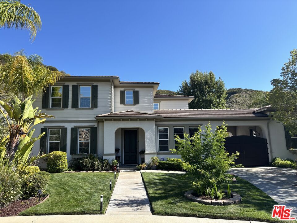 Property Photo: 25514 Brighton Pl CA 91381