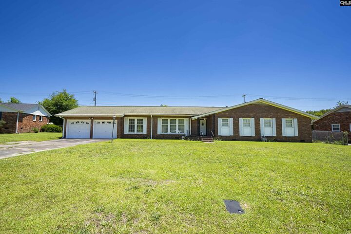 Property Photo: 126 Burnsdowne SC 29210-4830