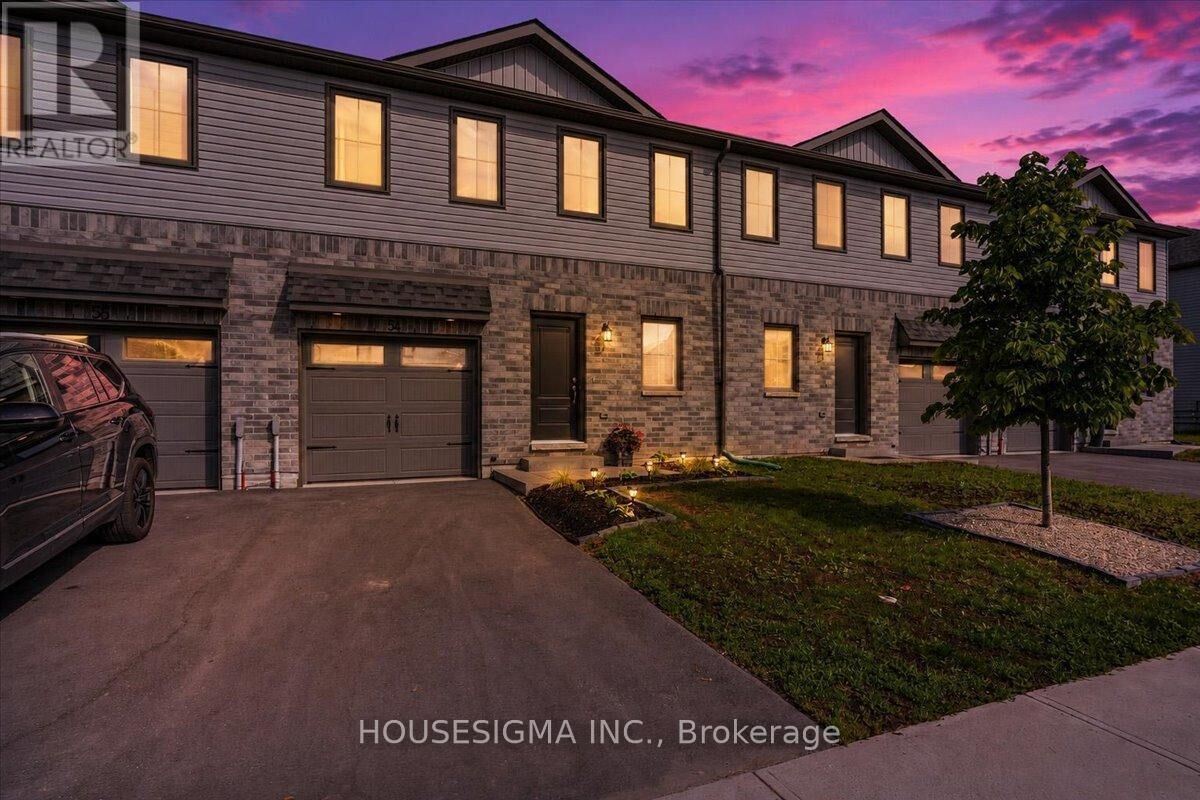 Property Photo:  54 Campbell Crescent  ON K0K 2T0 