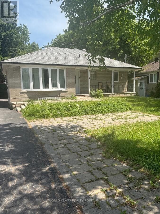 Property Photo:  417 Taylor Mills Drive North Bsmt  ON L4C 2V1 