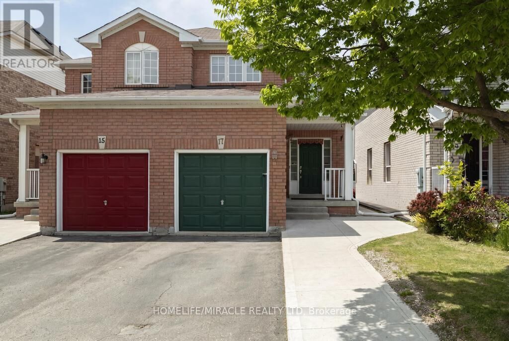 Property Photo:  17 Baha Crescent  ON L7A 2J2 