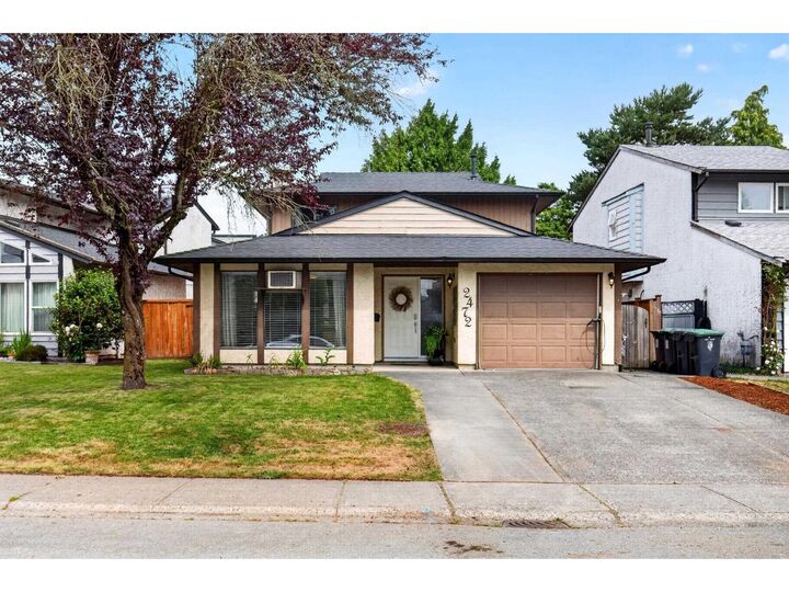 Property Photo:  2472 Wayburne Crescent  BC V2Y 1B7 